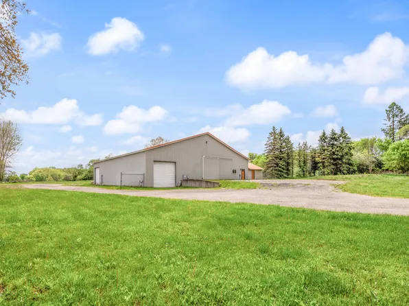 18470 195th Ave, Big Rapids, MI 49307