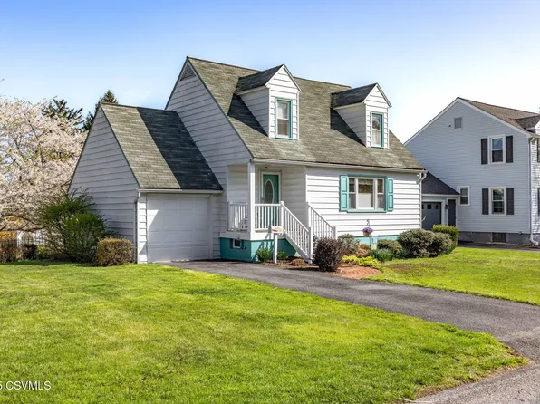 1044 Washington Ave, Lewisburg, PA 17837