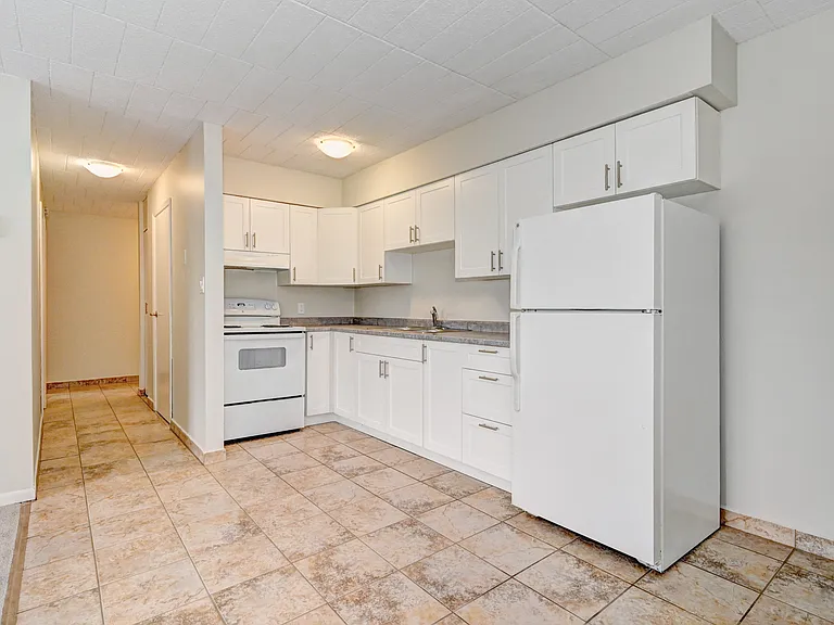 65 Timmins Cres — Photo 12
