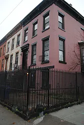 Rented by Urban Ambiance