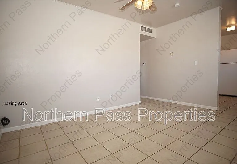 7309 Alameda Ave #B — Photo 3