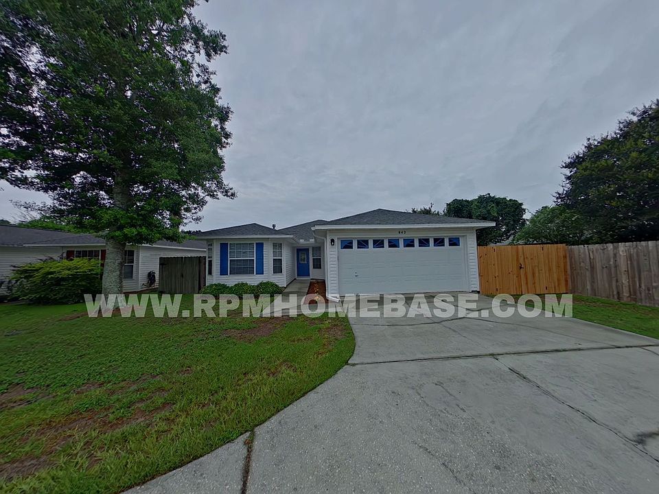 1st image of 942 Ibis Way