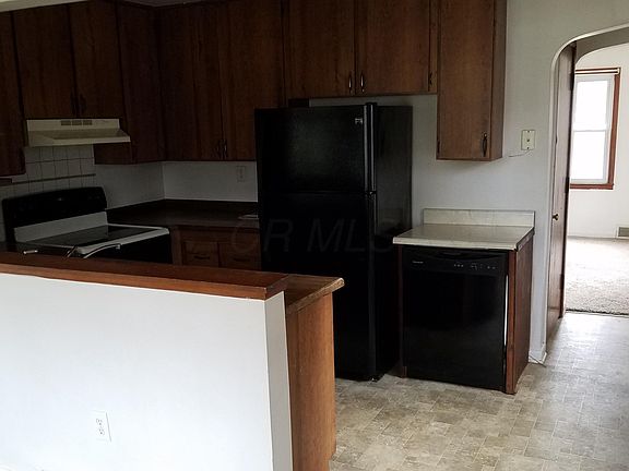 2nd image of 221 N Westmoor Ave