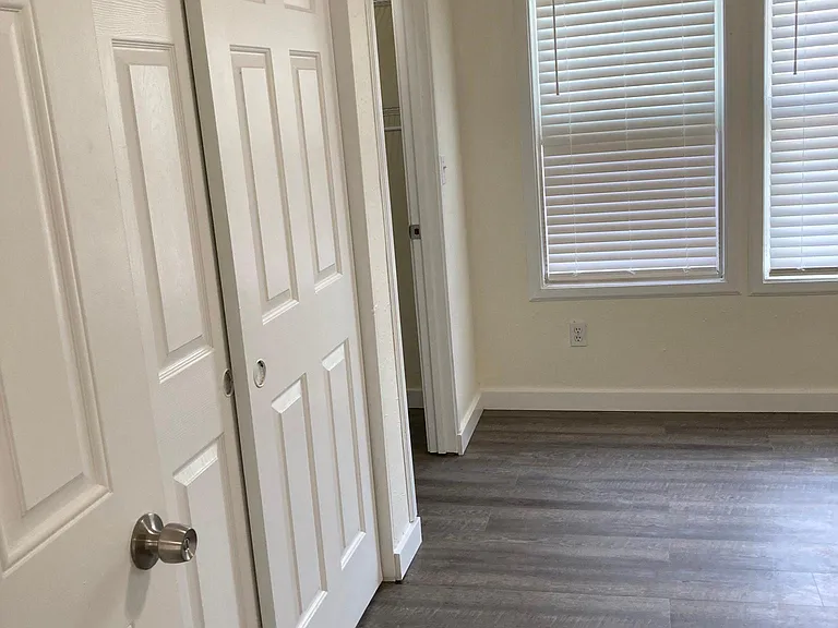 2618 Rucker Ave #3 — Photo 18