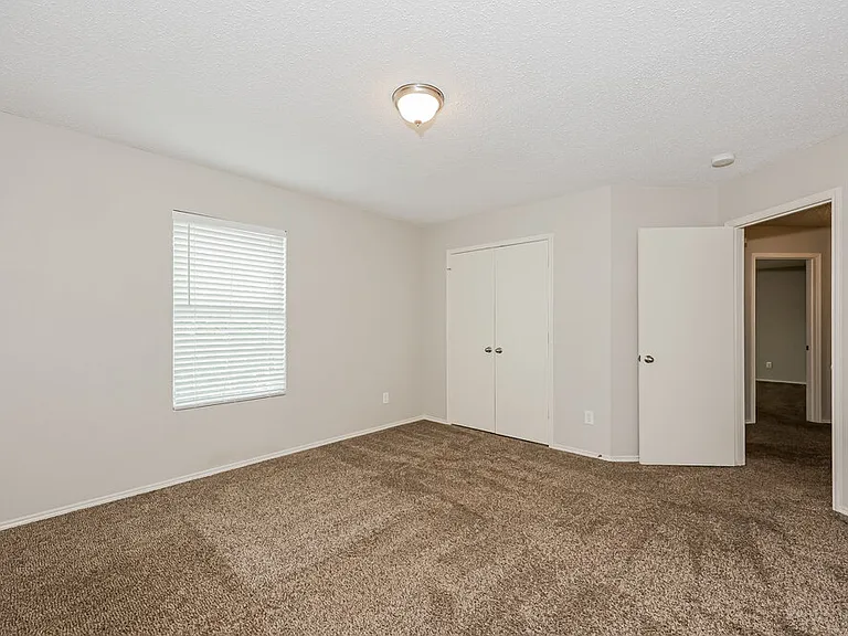 2036 Navada Way — Photo 13