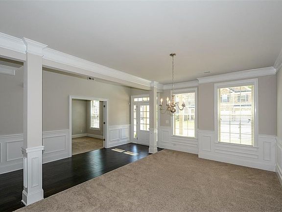 3rd image of 3468 Woodshade Dr