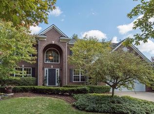 436 Antique Ct, Chelsea, MI