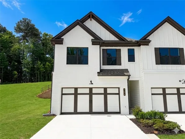 4178 Millstone Park Ln, Gainesville, GA 30504