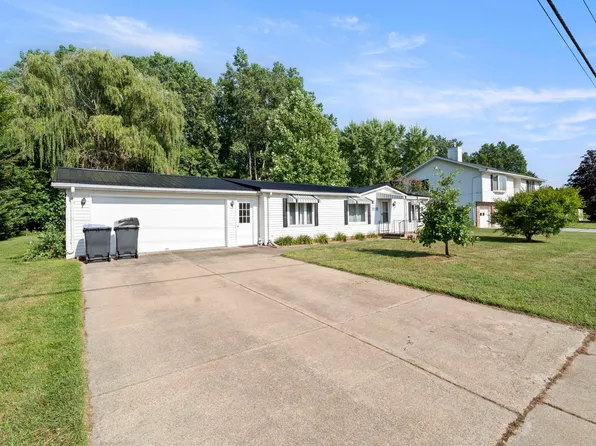 9811 Church St, Bridgman, MI 49106