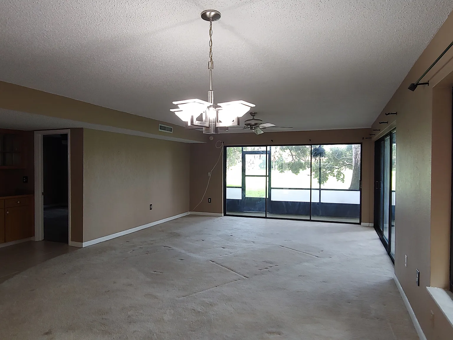 3 bed, 1745 sqft, $2,200 — Photo 4