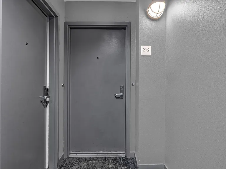 950 Harrison St #212 — Photo 31