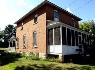 304 High St, Waupaca, WI 54981