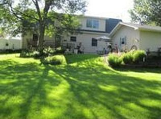 2667 Easton Ave, Waverly, IA 50677