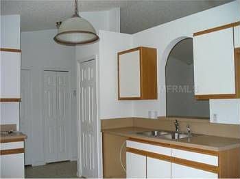 2nd image of 410 S Parsons Ave
