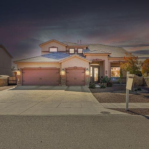 1st image of 520 Valley Plum Ave