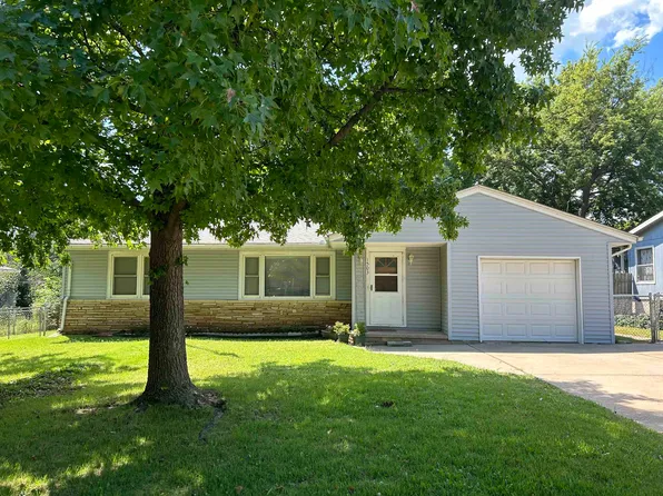 1503 W Ash Ave, El Dorado, KS 67042