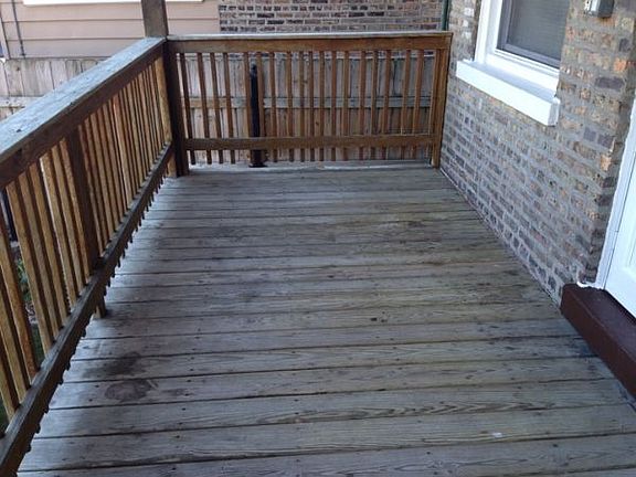 5th image of 4635 N Monticello Ave #1