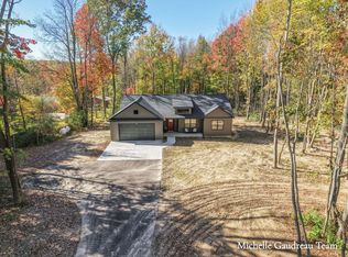6381 Wood School Rd, Freeport, MI 49325