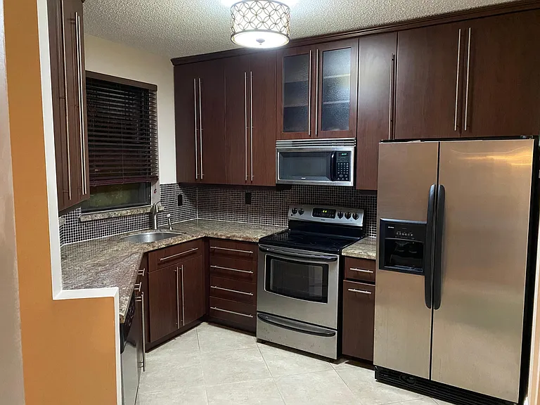 15563 Miami Lakeway N #204 — Photo 5