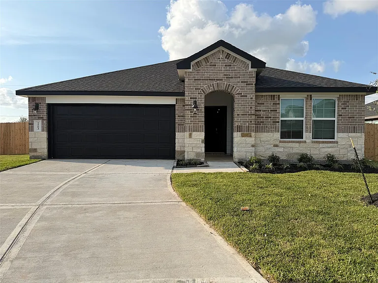 1503 Knox Hill Path — Photo 1