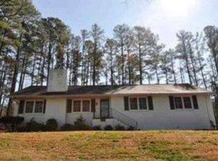 1008 Pineview Lakes Rd, Chester, SC 29706