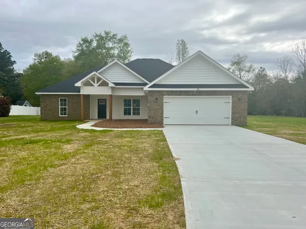116 Hedge Way, Dublin, GA 31021