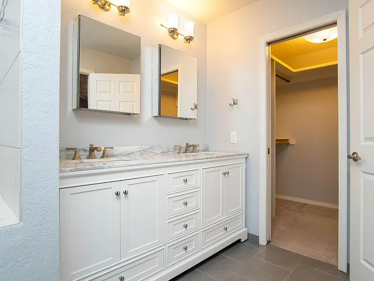 180 Sierra Rd — Photo 29