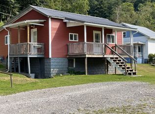 32 N Fork Rd, Pine Grove, WV 26419