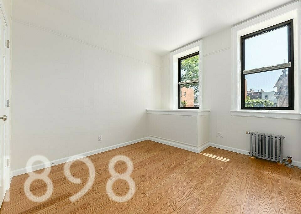 1st image of 32-52 33rd St #A4