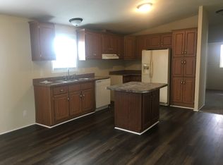700 Mills Dr, Towanda, KS 67144