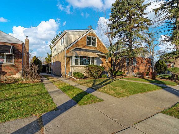 2nd image of 404 Granville Ave