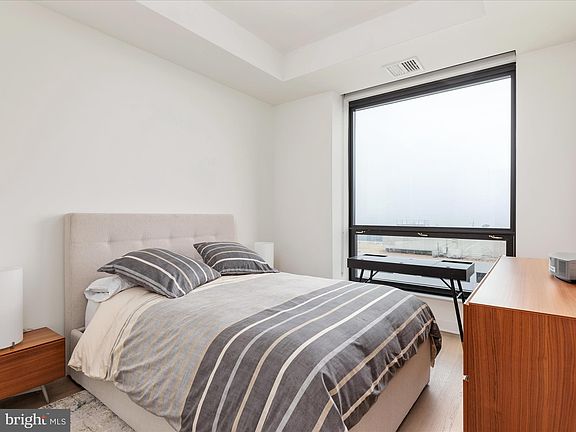 5th image of 1650 Silver Hill Dr #1809