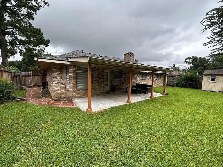 1712 Carol Lee Ln — Photo 15