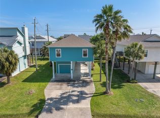 13819 Mutiny Ln, Galveston, TX 77554