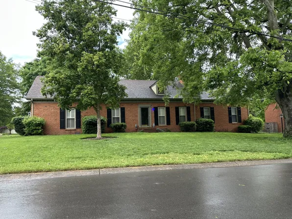 113 Walnut Trce, Hendersonville, TN 37075