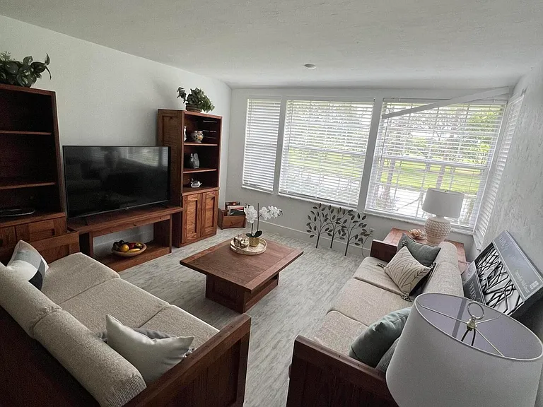 1408 Palm Beach Trace Dr — Photo 5