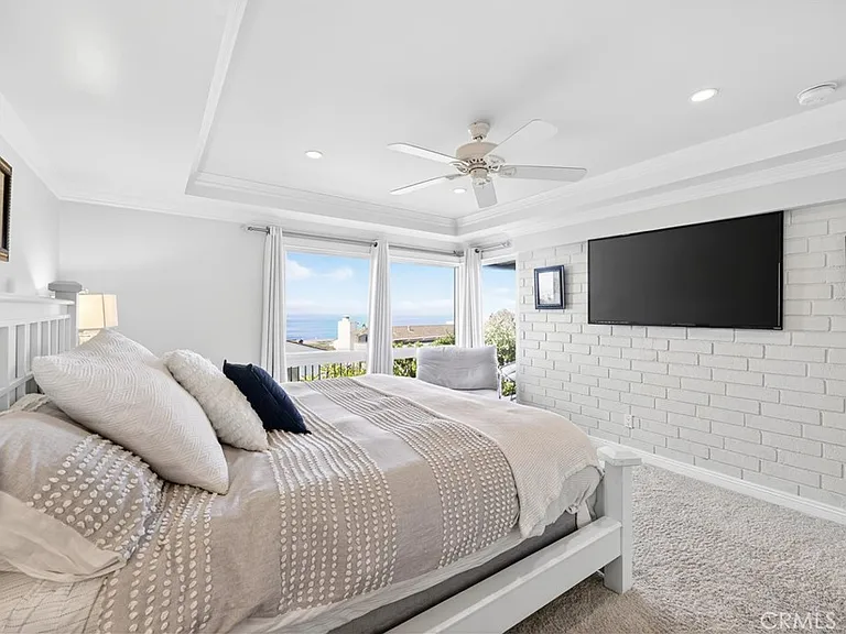 8 Monarch Bay Dr — Photo 25