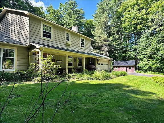 3rd image of 549 Terry Rd