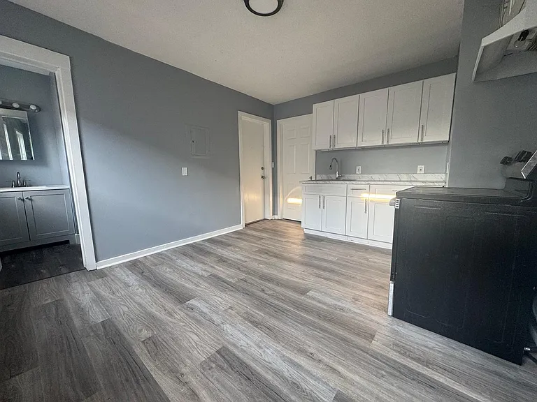 56-3 Judson St #3C — Photo 7