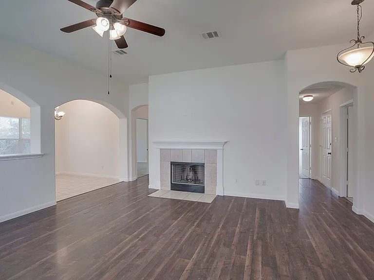 311 Gainer Dr — Photo 8
