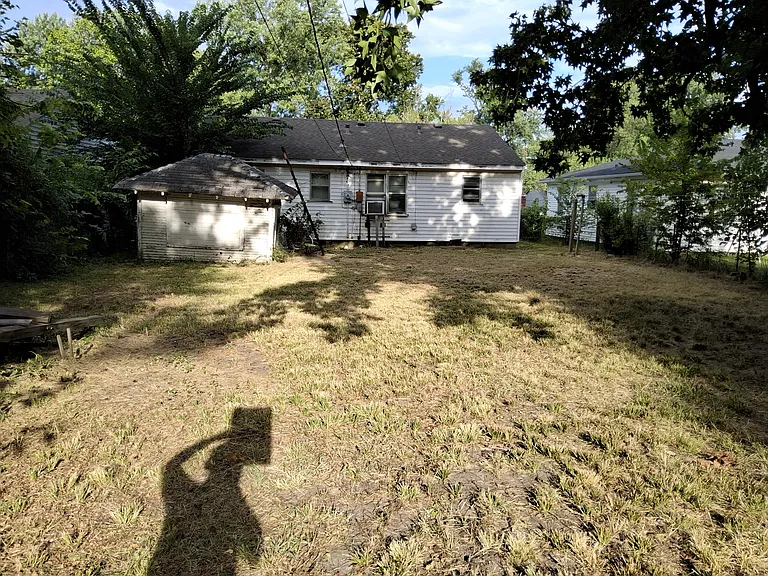 812 N Pawnee Ave — Photo 3