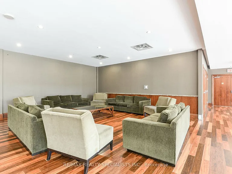 4090 Living Arts Dr #711 — Photo 36
