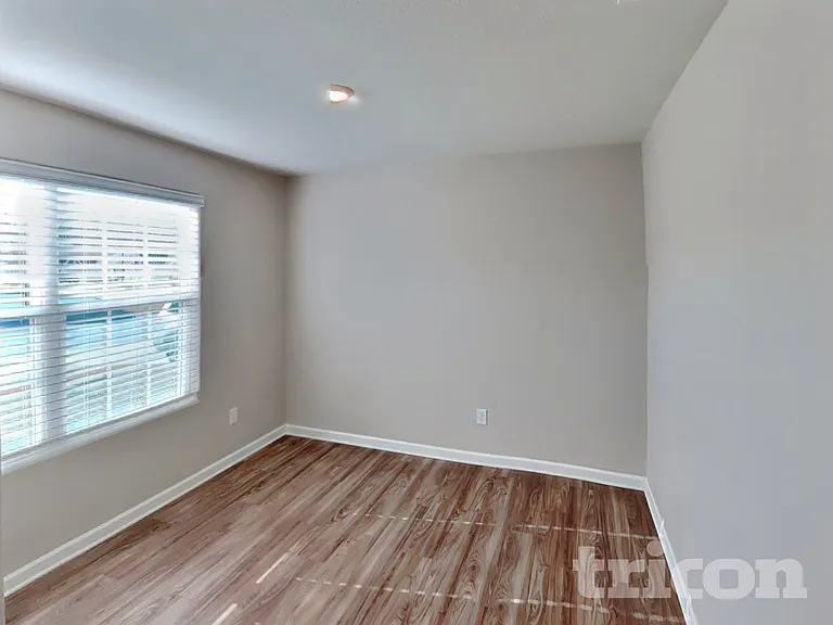 4605 Hazelburn Dr — Photo 11