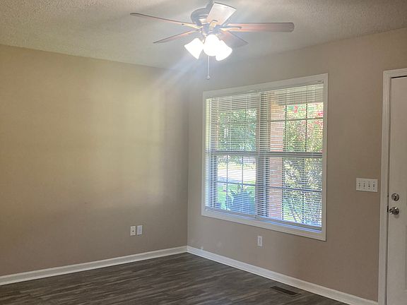 2nd image of 1402 Crystal Brook Ln #1A