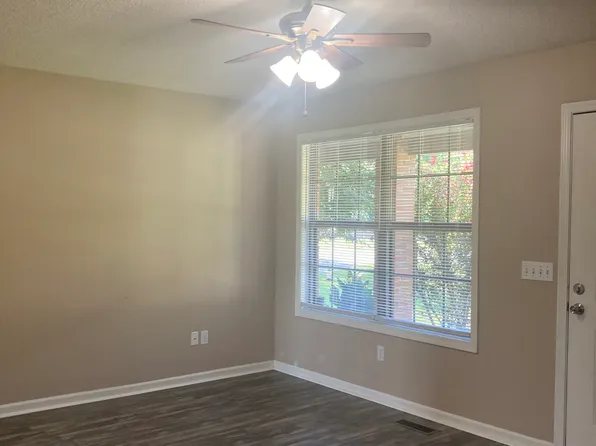 1402 Crystal Brook Ln #1A, Murray, KY 42071