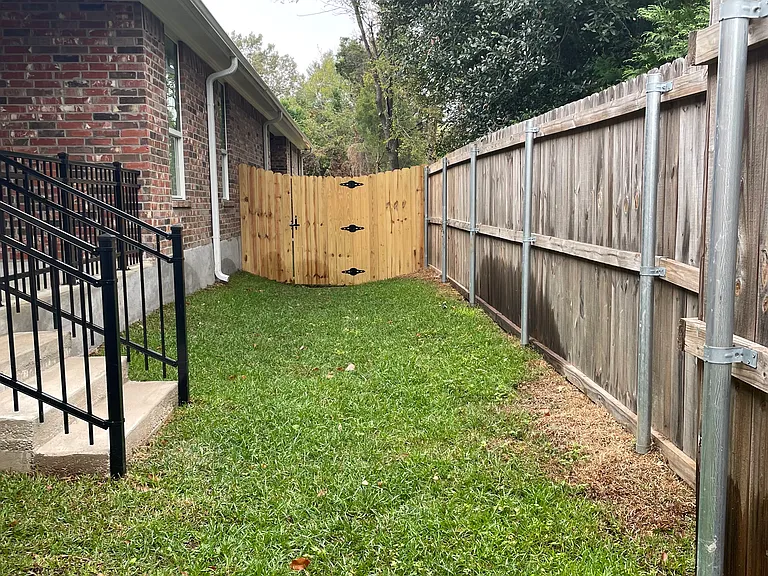 6205 Ashton Cv — Photo 13