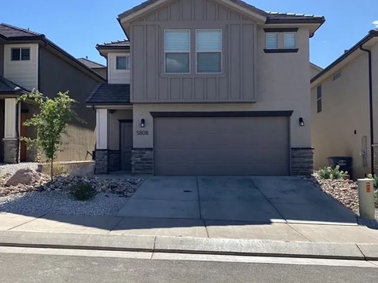 5808 S Challenger Way — Photo 1