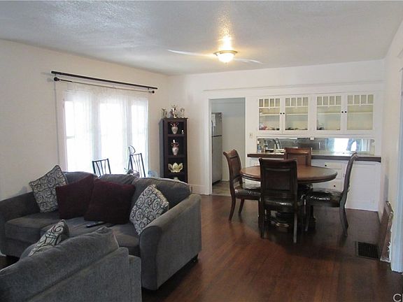 5th image of 1024 S Orange Ave