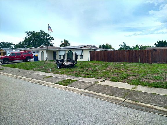 2nd image of 6325 KENTFIELD AVENUE
