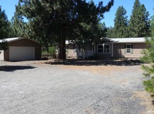60061 SW Cheyenne Rd, Bend, OR 97702